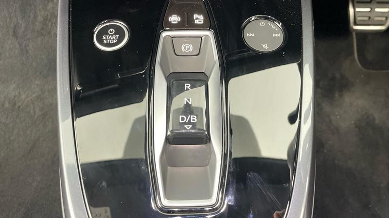 Used Audi Q4 e-tron 2024 for sale - 75054541: Photo 15