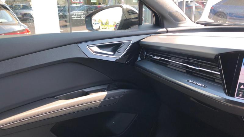 Used Audi Q4 e-tron 2024 for sale - 75054541: Photo 40