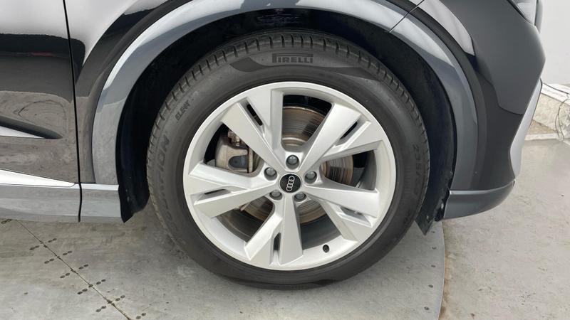 Used Audi Q4 e-tron 2024 for sale - 75054541: Photo 5