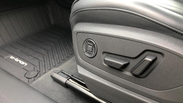 Used Audi Q8 2024 for sale - 75632700: Photo 14