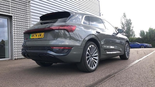 Used Audi Q8 2024 for sale - 75632700: Photo 49