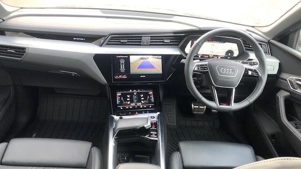 Used Audi Q8 2024 for sale - 75632700: Photo 8