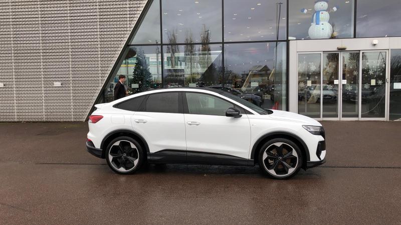 Used Audi Q4 e-tron 2024 for sale - 76664792: Photo 4