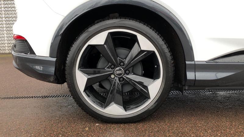 Used Audi Q4 e-tron 2024 for sale - 76664792: Photo 5