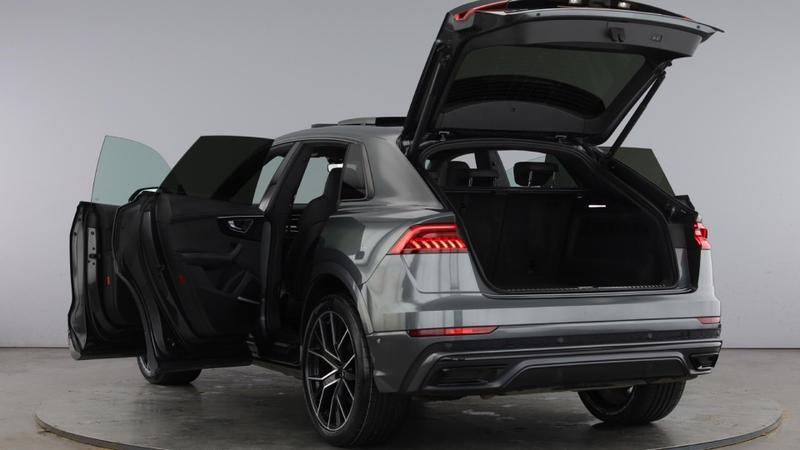 Used Audi Q8 2022 for sale - 77235907: Photo 11