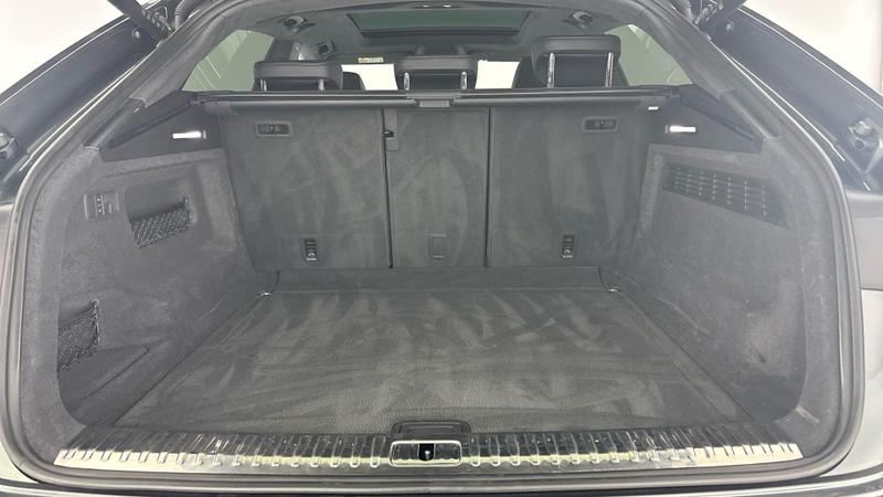 Used Audi Q8 2022 for sale - 77235907: Photo 31