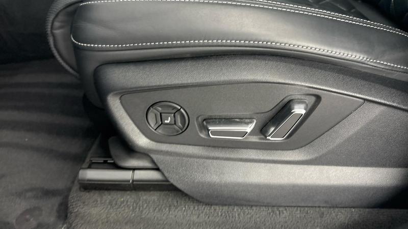 Used Audi Q8 2022 for sale - 77235907: Photo 39
