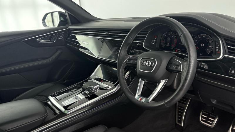 Used Audi Q8 2022 for sale - 77235907: Photo 6