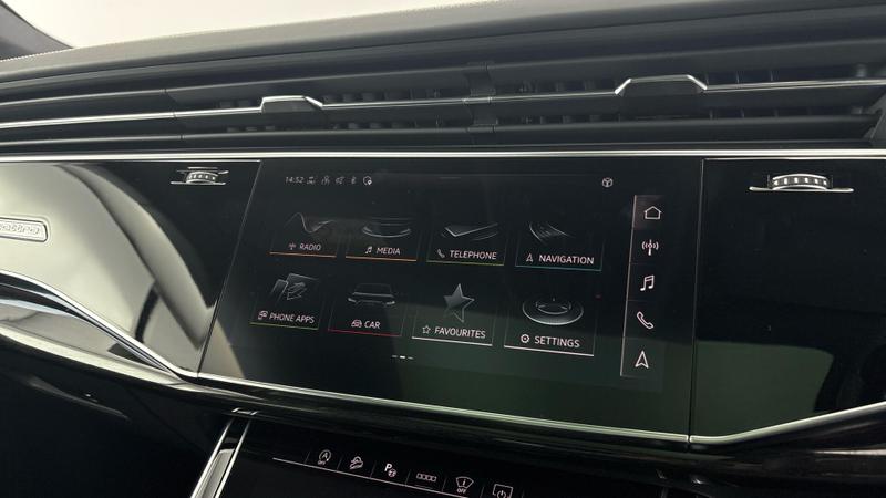 Used Audi Q8 2022 for sale - 77235907: Photo 7