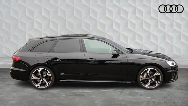 Used Audi A4 2023 for sale - 75997458: Photo 4