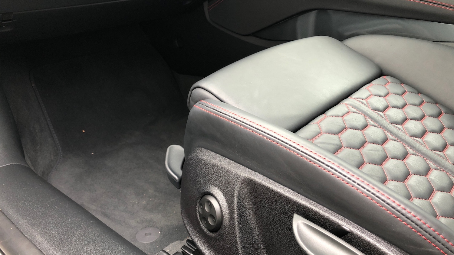 Used Audi TT 2022 for sale - 78018528: Photo 14