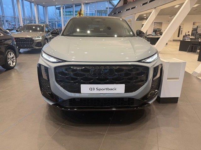 Used Audi Q3 for sale - 77447411: Photo 2