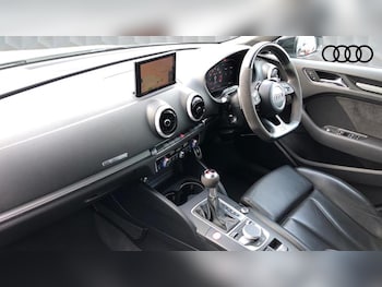 Used Audi RS3 2018 for sale - 76664800: Photo