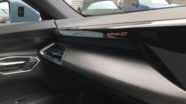 Used Audi e-tron 2024 for sale - 73327220: Photo 37