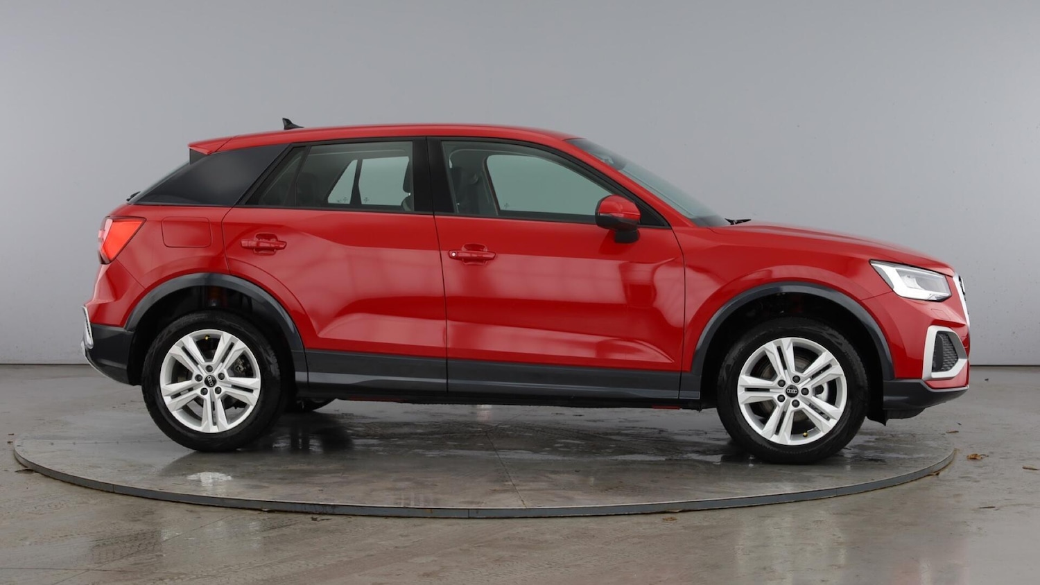 Used Audi Q2 for sale - 77602736: Photo 4