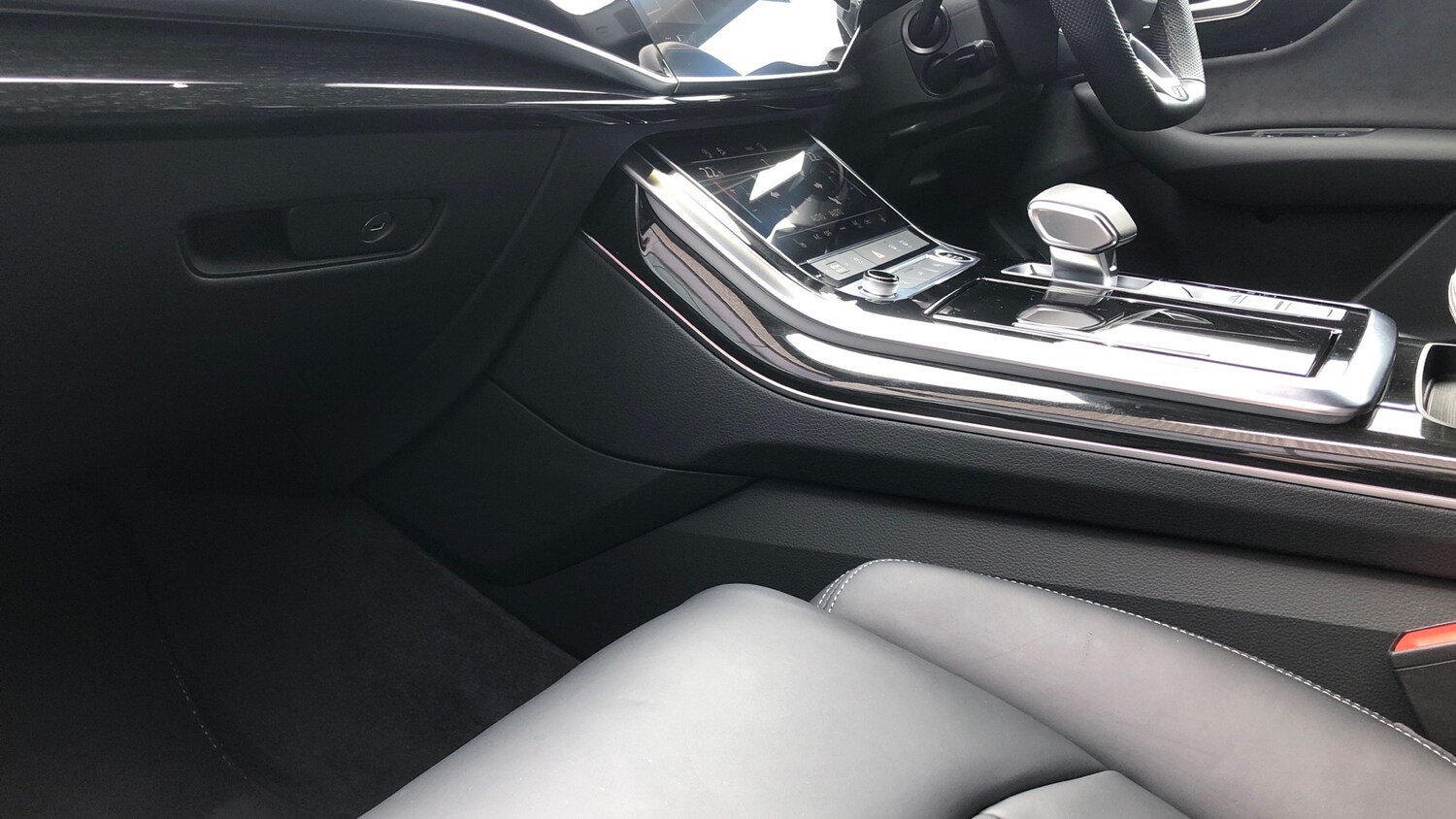 Used Audi Q7 2025 for sale - 77603861: Photo 13