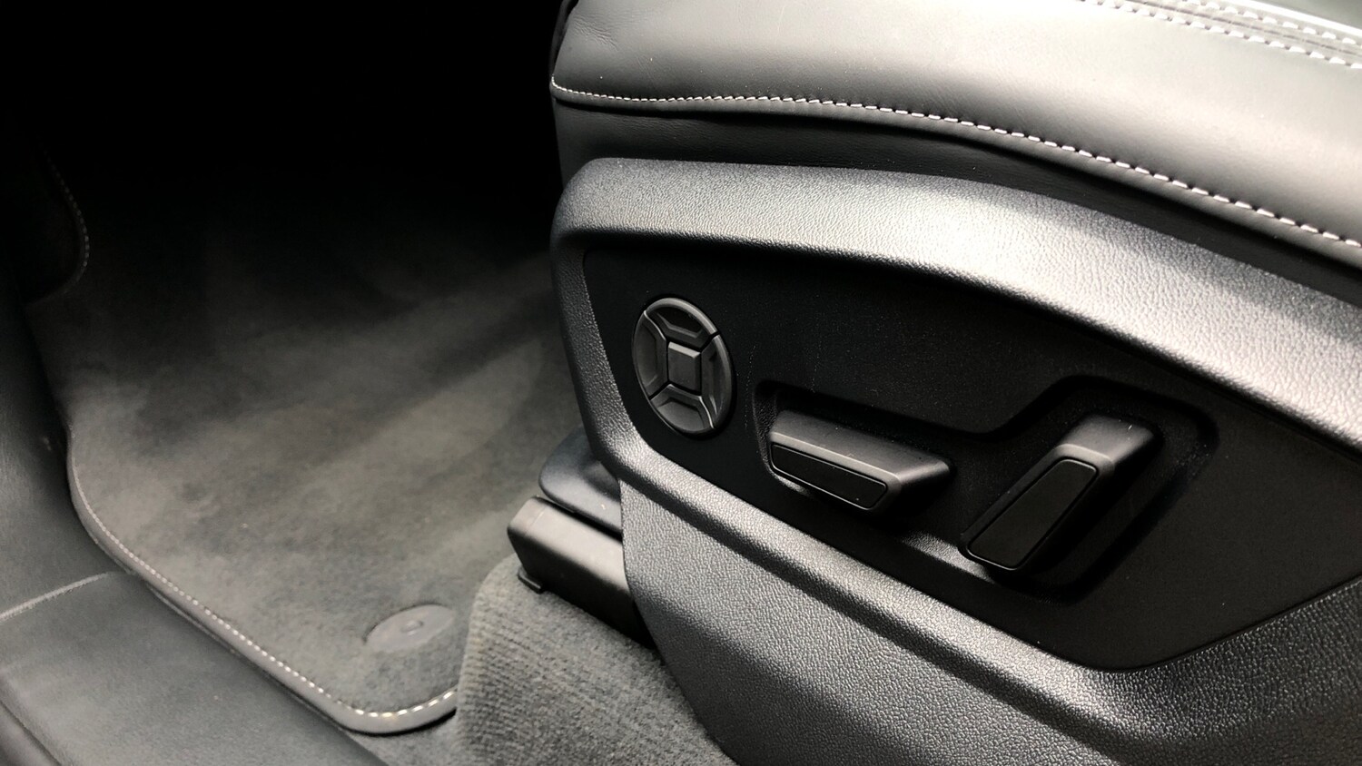 Used Audi Q7 2025 for sale - 77603861: Photo 14