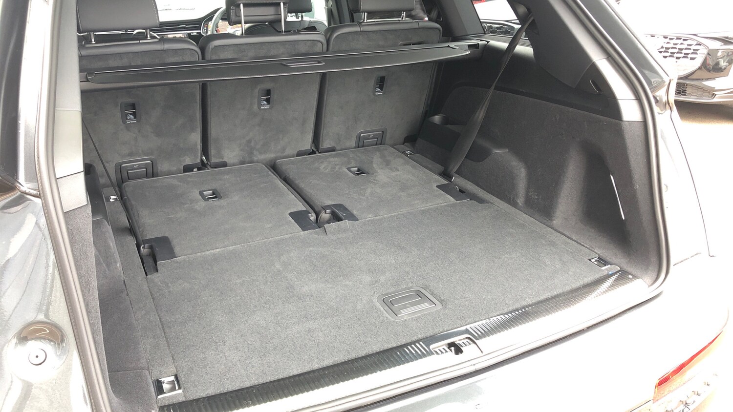 Used Audi Q7 2025 for sale - 77603861: Photo 22