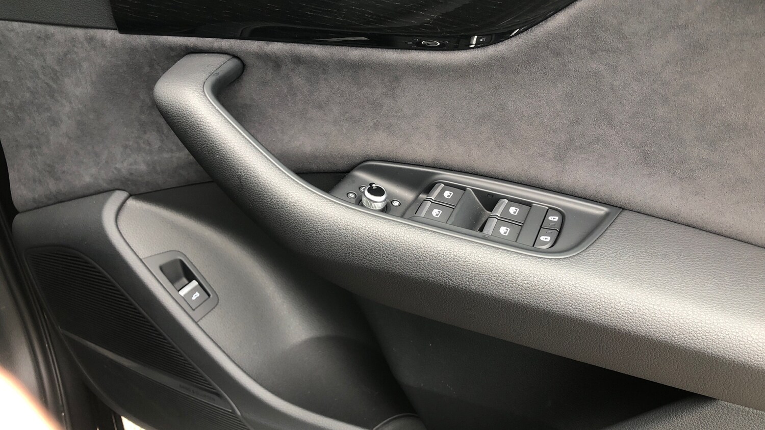 Used Audi Q7 2025 for sale - 77603861: Photo 25