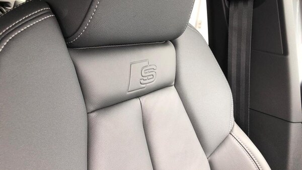 Used Audi Q4 e-tron 2023 for sale - 75325459: Photo 44