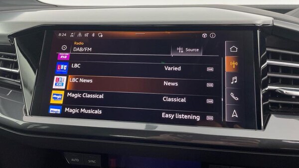 Used Audi Q4 e-tron 2023 for sale - 75325459: Photo 7