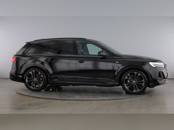 Used Audi Q7 2025 for sale - 78459962: Photo