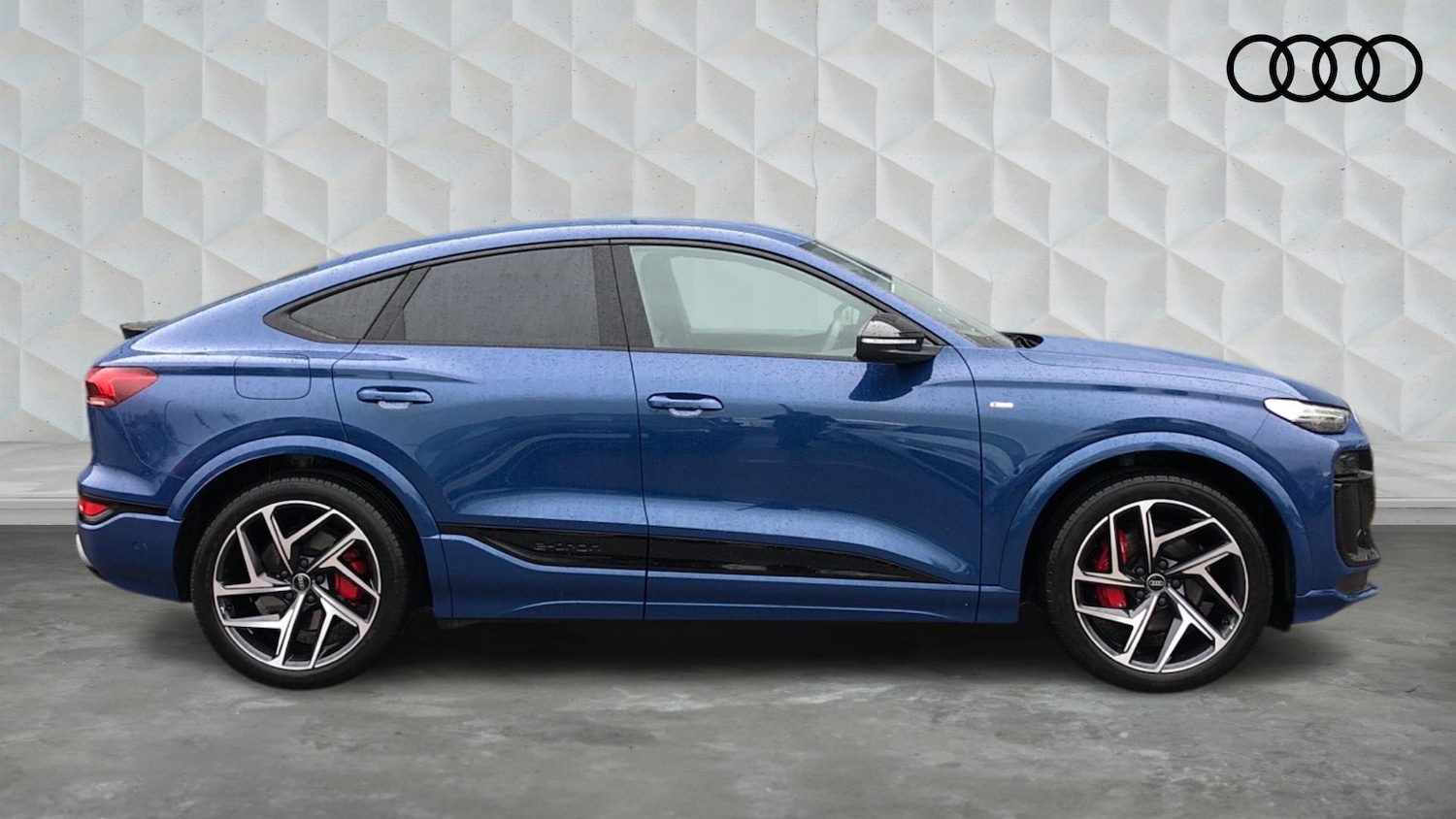 Used Audi Q6 e-tron 2025 for sale - 77505204: Photo 4