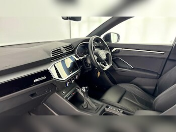 Used Audi Q3 2023 for sale - 78921152: Photo