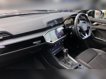 Used Audi Q3 2022 for sale - 77025815: Photo