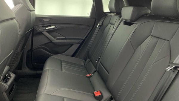 Used Audi Q6 e-tron 2025 for sale - 75213537: Photo 33