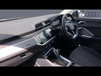 Used Audi Q3 2022 for sale - 74748080: Photo