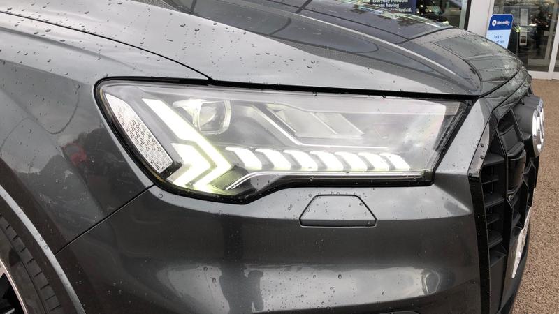 Used Audi Q7 2021 for sale - 76684939: Photo 45