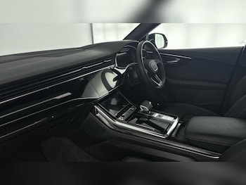 Used Audi Q8 2022 for sale - 77025814: Photo
