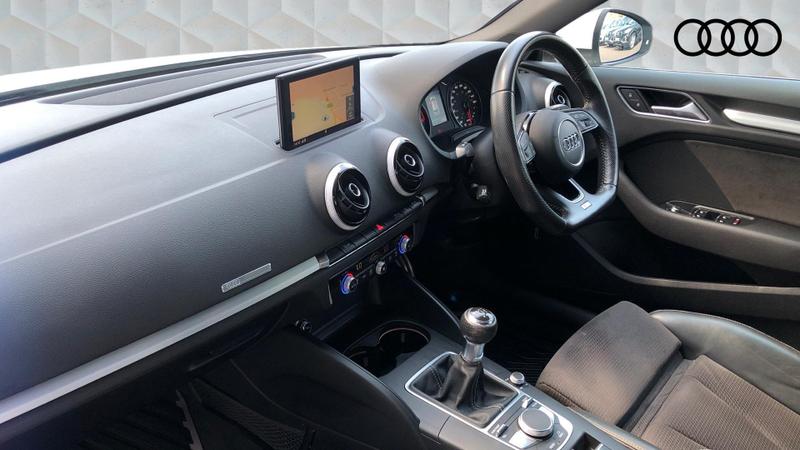 Used Audi A3 2017 for sale - 76519702: Photo 2