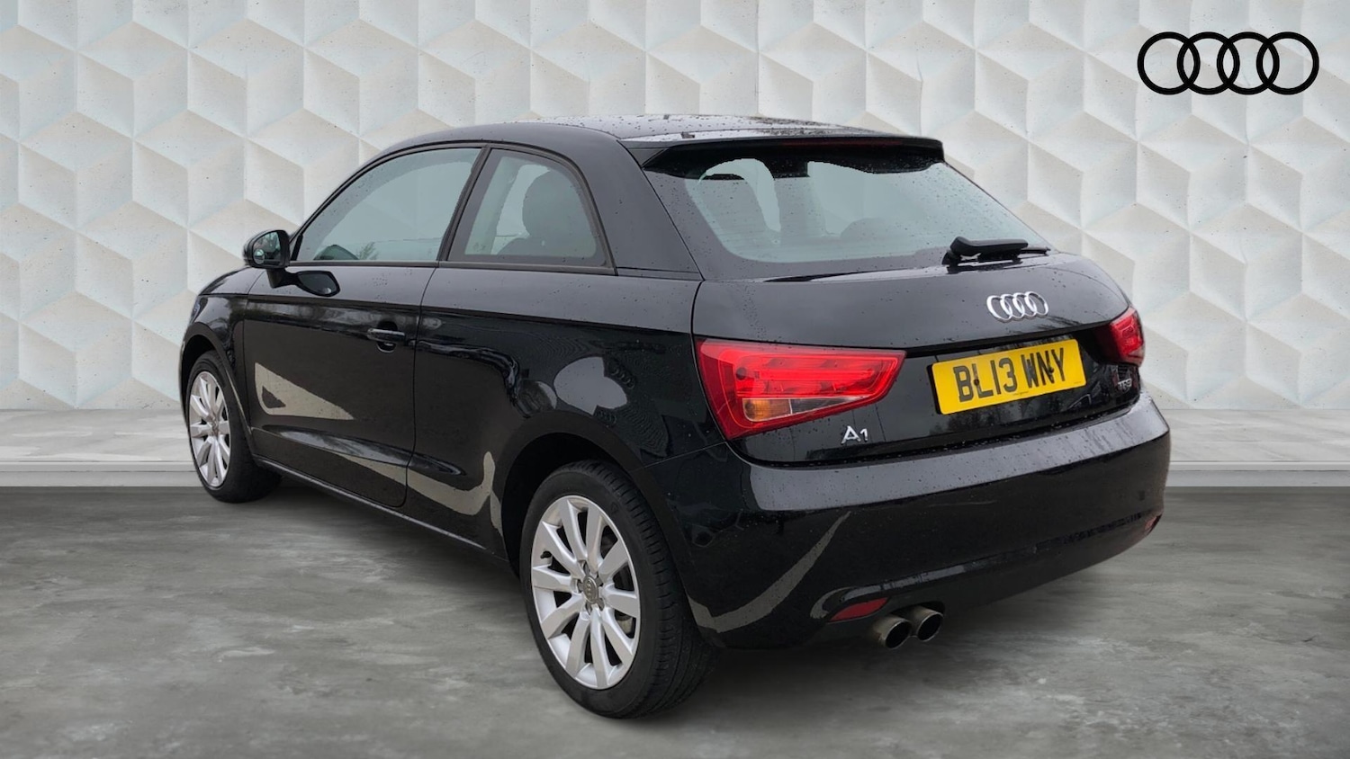 Used Audi A1 2013 for sale - 77968889: Photo 3