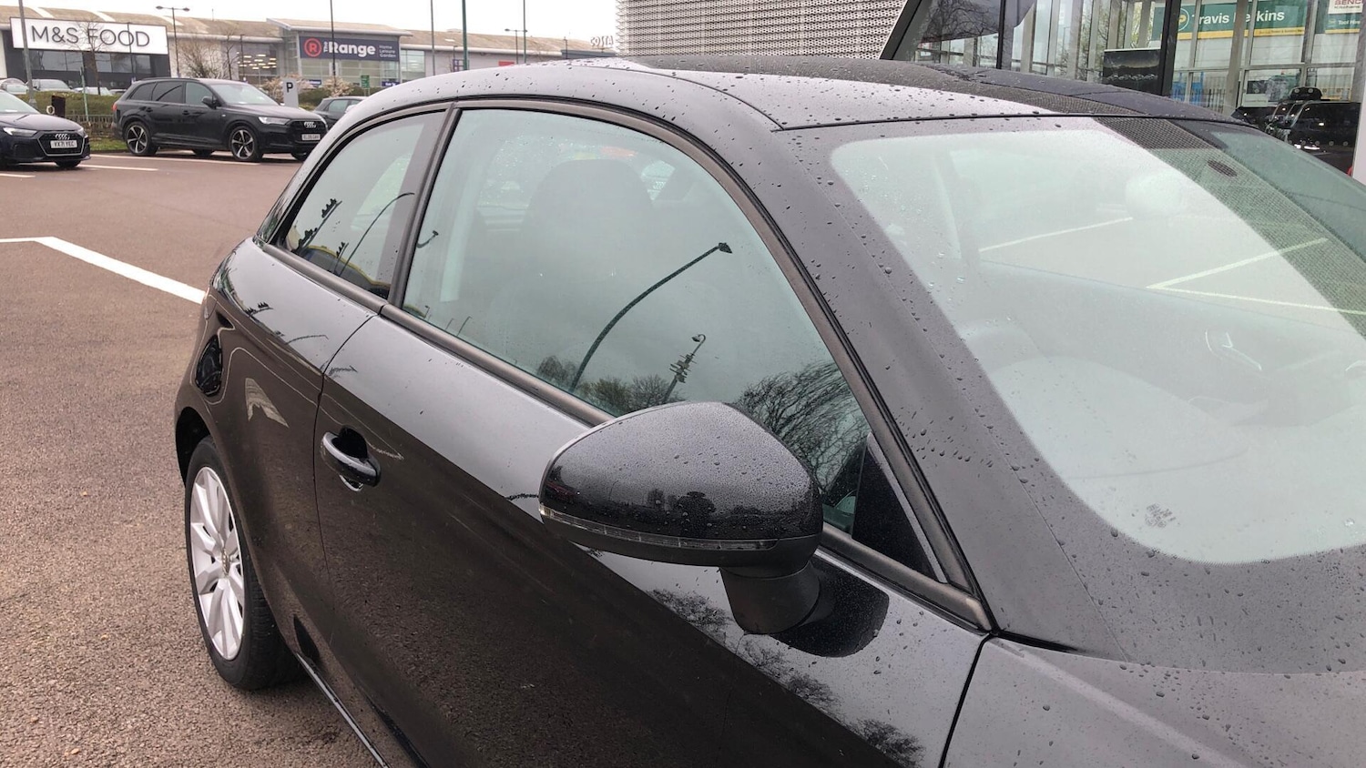 Used Audi A1 2013 for sale - 77968889: Photo 32