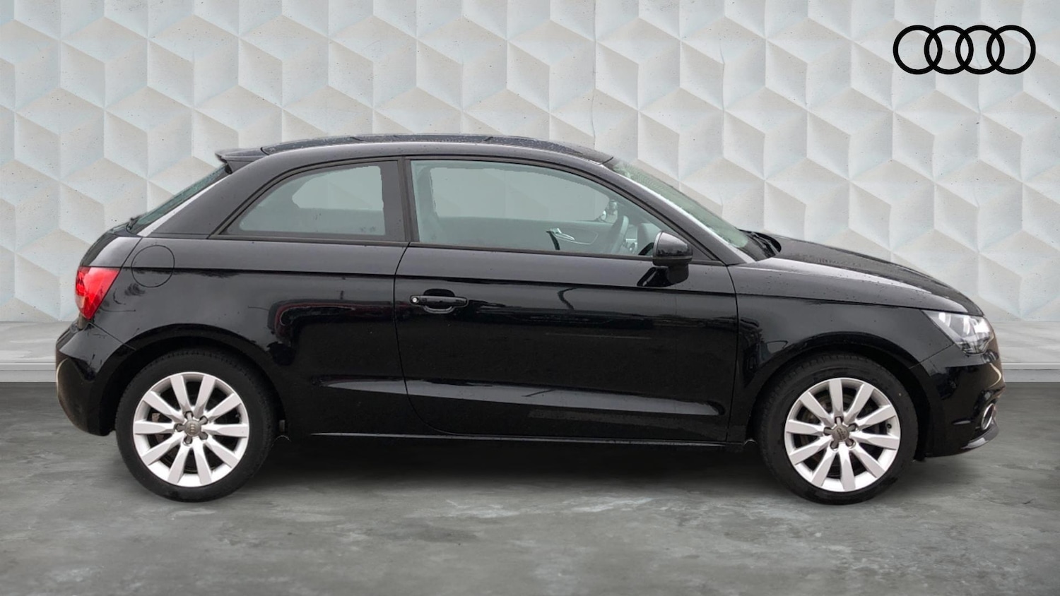 Used Audi A1 2013 for sale - 77968889: Photo 4