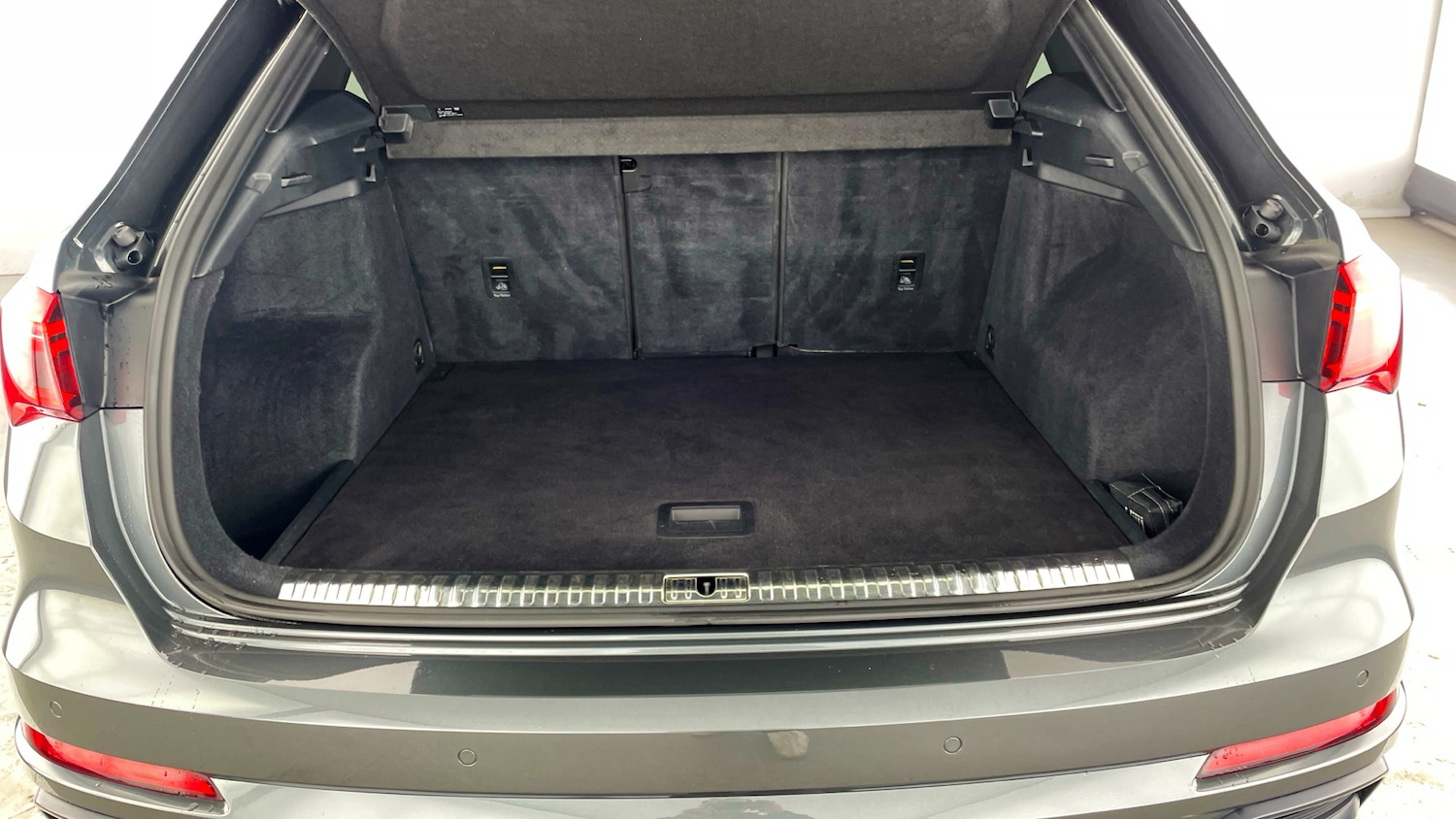 Used Audi Q3 2019 for sale - 77781967: Photo 30