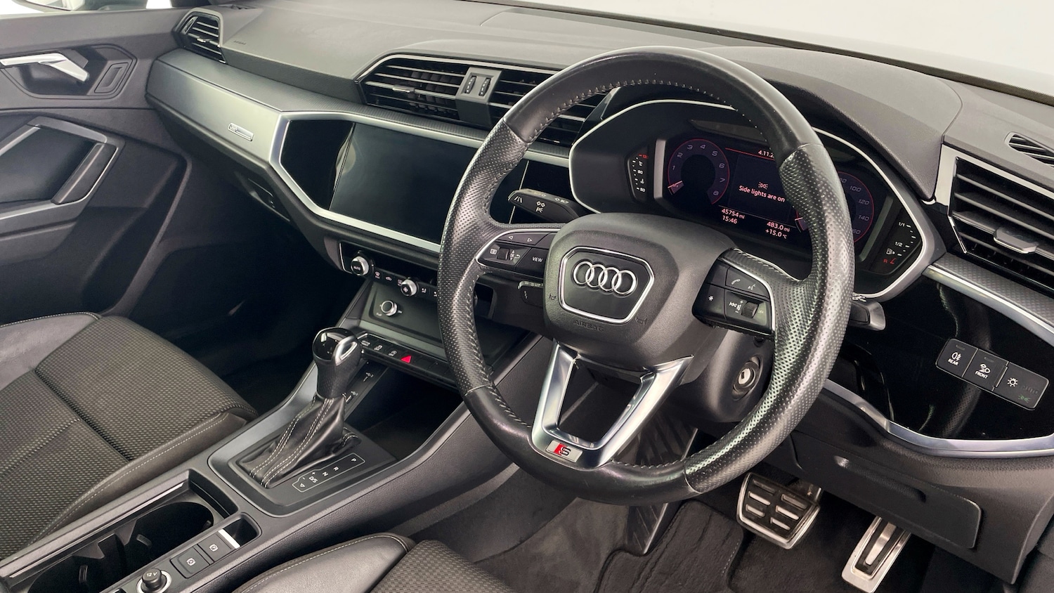 Used Audi Q3 2019 for sale - 77781967: Photo 6