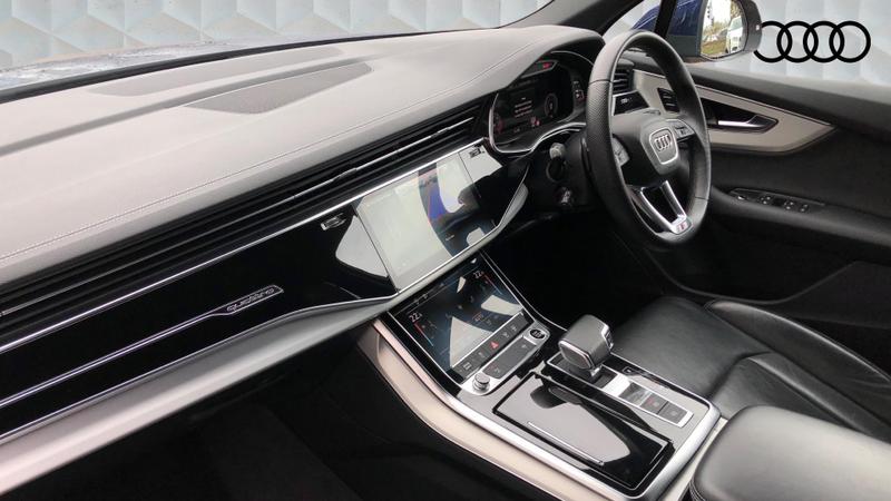 Used Audi Q7 2023 for sale - 76234713: Photo 2