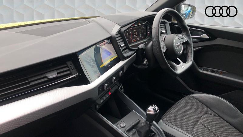 Used Audi A1 2022 for sale - 76960909: Photo 2