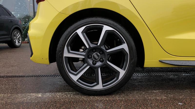 Used Audi A1 2022 for sale - 76960909: Photo 5