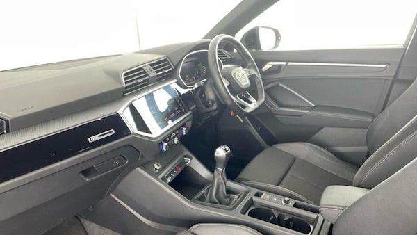 Used Audi Q3 2022 for sale - 75183498: Photo 2