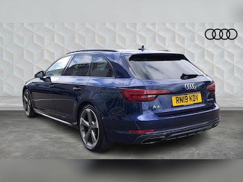 Used Audi A4 Avant 2019 for sale - 78502792: Photo