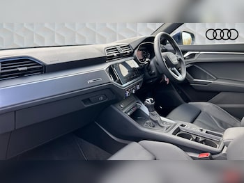 Used Audi Q3 2024 for sale - 78135111: Photo