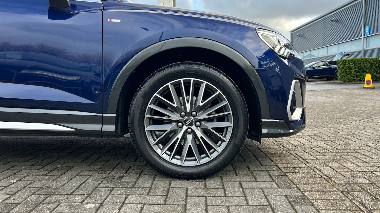 Used Audi Q3 2024 for sale - 78135111: Photo 5