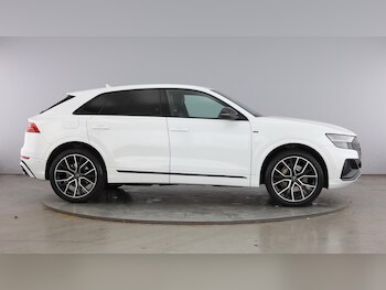 Used Audi Q8 2022 for sale - 78135113: Photo