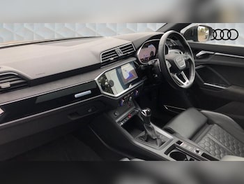 Used Audi RS Q3 2021 for sale - 76146653: Photo