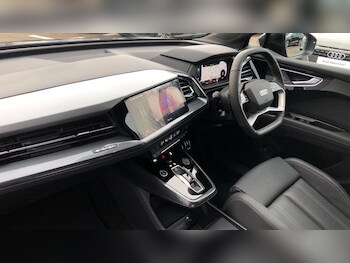 Used Audi Q4 e-tron 2025 for sale - 77152179: Photo