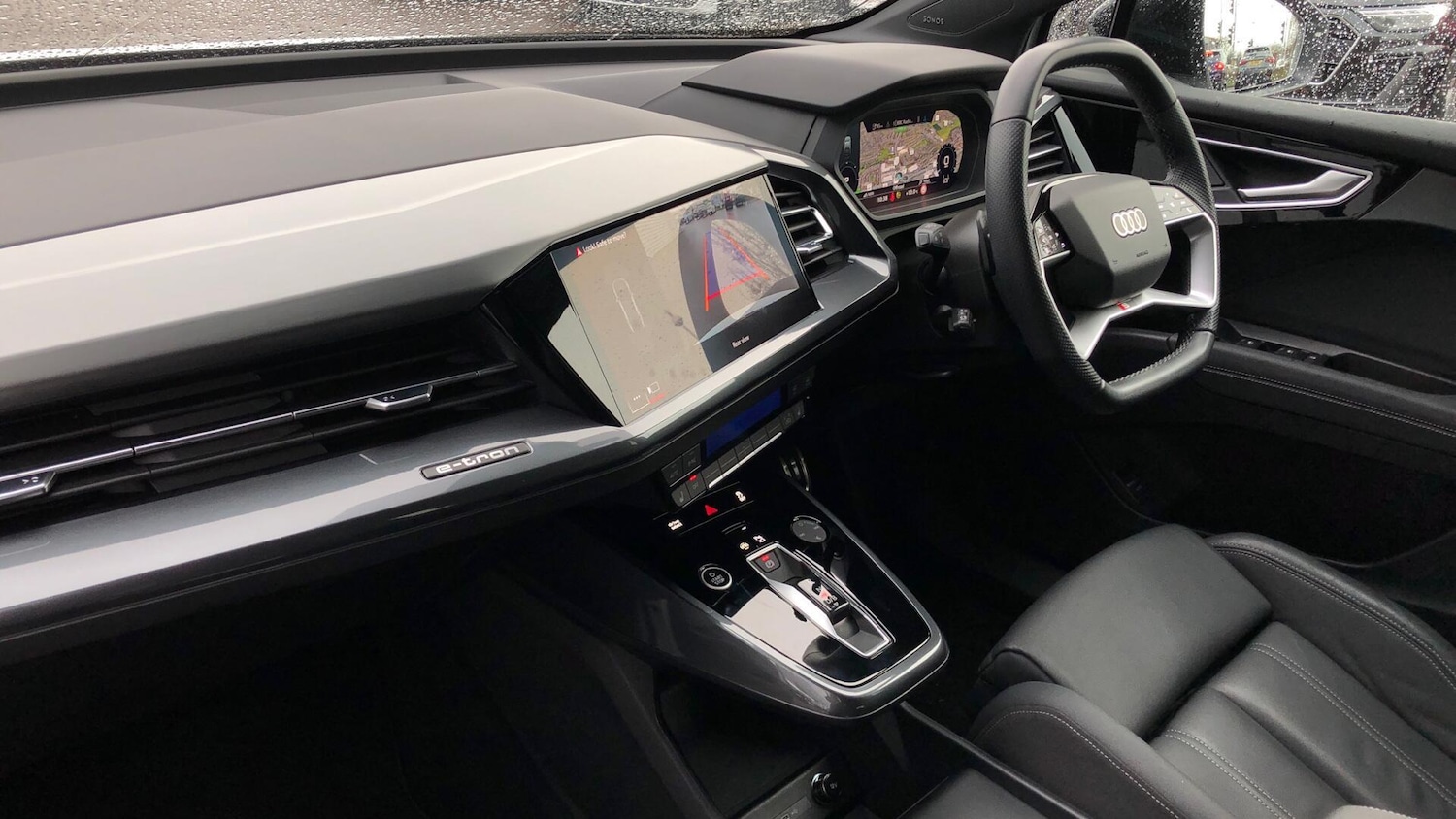 Used Audi Q4 e-tron 2024 for sale - 77602759: Photo 2